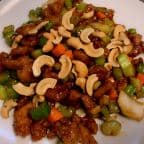 Best Chicken with Cashew Nuts 腰果鸡 in Fargo, ND