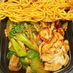 Best Chicken Pan Fried Noodles 鸡两面黄 in Fargo, ND